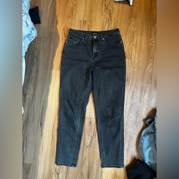 Black jeans - Picture 1 of 2